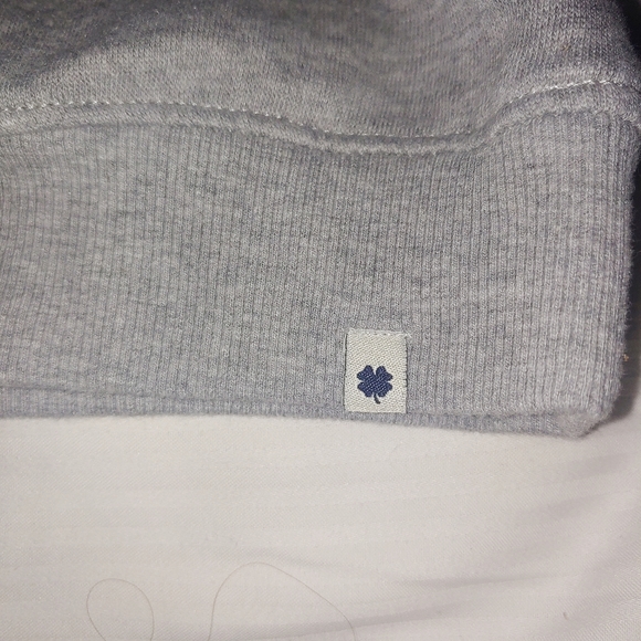 Three 3T sweaters - Picture 8 of 10